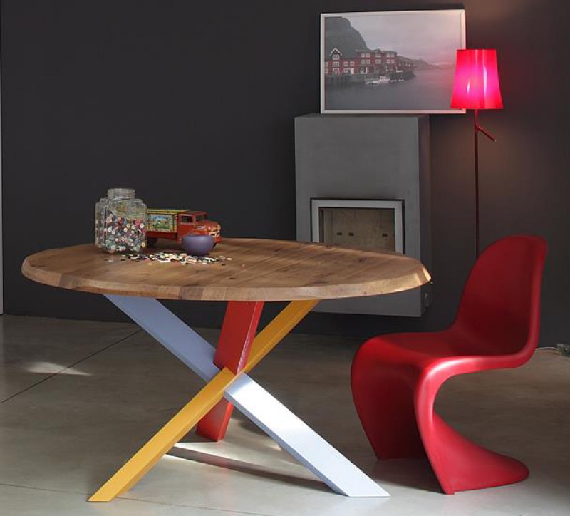 Devina Nais - M15 - Tavolo Round