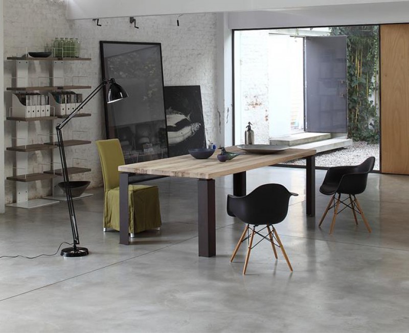 Devina Nais - Free Table - Wood - Mod2