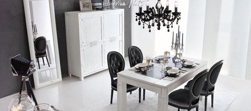 Devina Nais - Tavolo coll. Eclettica