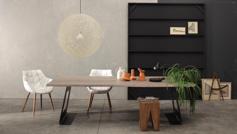 Devina Nais - Free Table - Twins - Mod1