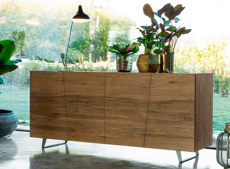 Devina Nais - Madia Unika