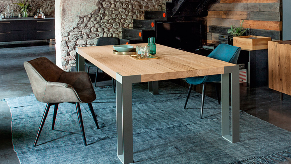 Devina Nais - Tavolo Frame